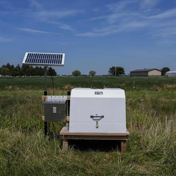 On Lake Erie, getting rid of problem algae starts with giving it less food